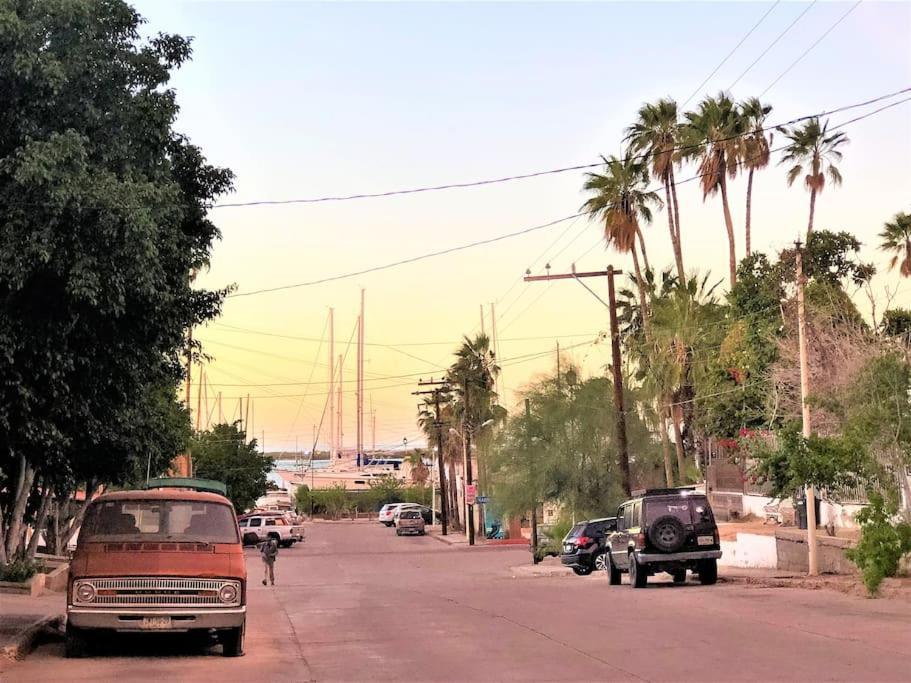 Downtown Beautiful 2Br Apartment Blocks From Beach #5 La Paz Exterior photo